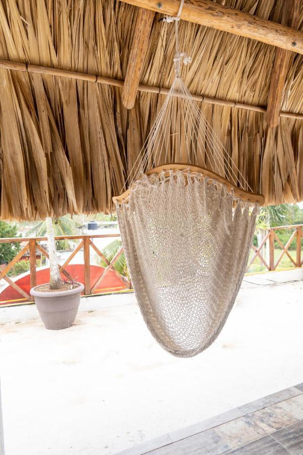 Mia Pool Bikes & Kayaks @ 7 Color Lagoon Appartement Bacalar